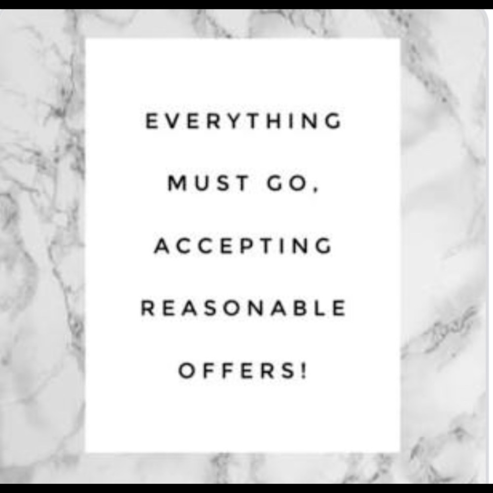 Everything must go!b